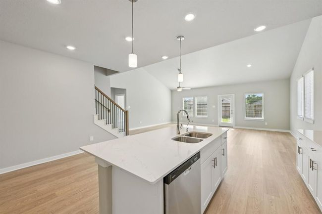 1472 Waggoner Ranch Trl, House other with 5 bedrooms, 4 bathrooms and 2 parking in Conroe TX | Image 10