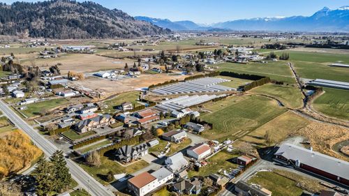 6920 Sumas Prairie Rd, Chilliwack, BC, V2R4K1 | Card Image