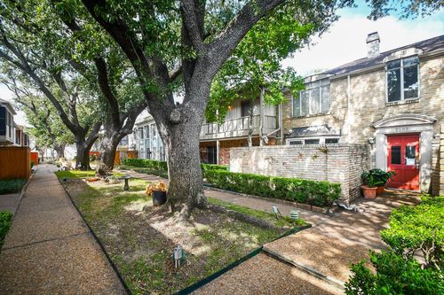 2-2585 Marilee Ln, Houston, TX, 77057-4239 | Card Image