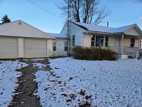 1531 S Raisin Center Hwy, Adrian, MI, 49221-9605 | Card Image