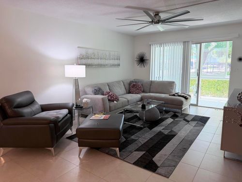 d1-3002 Portofino Isle, Coconut Creek, FL, 33066-1205 | Card Image
