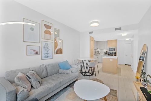 353-8575 Rivergrass Dr, Vancouver, BC, V5S0J7 | Card Image