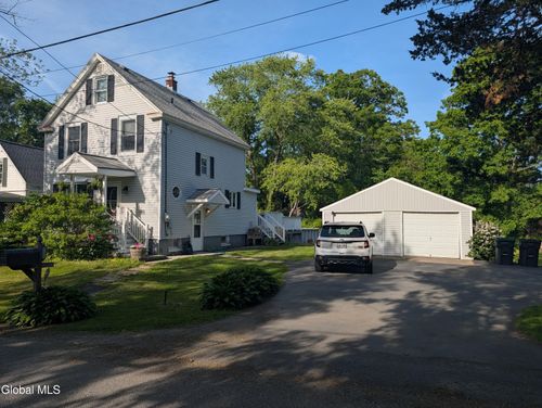 874 Benedict Ave, Niskayuna, NY, 12309-1010 | Card Image