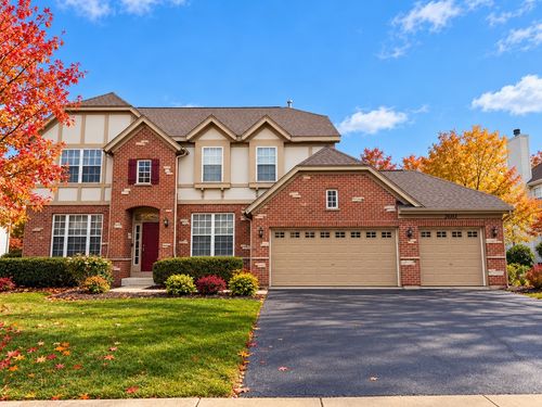 26313 Whispering Woods Cir, Plainfield, IL, 60585-2585 | Card Image