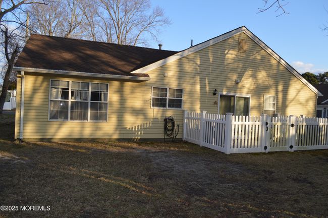 2127 Llewellyn Pkwy, Home with 2 bedrooms, 2 bathrooms and null parking in Forked River NJ | Image 6