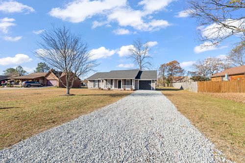 424 Sierra Trail Trail, Spring Lake, NC, 28390 | Card Image