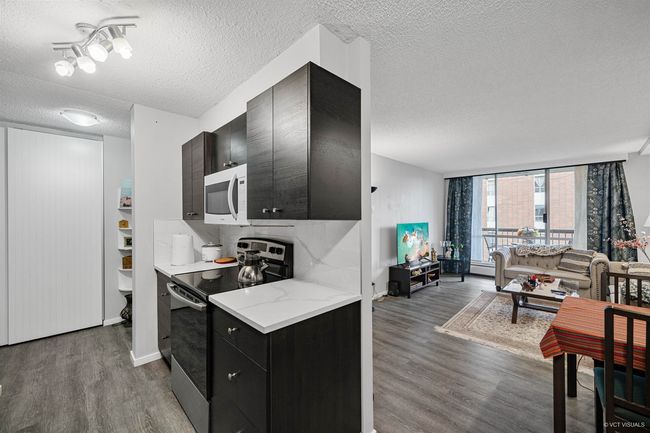 905 - 2016 Fullerton Avenue, Condo with 1 bedrooms, 1 bathrooms and 1 parking in North Vancouver BC | Image 11