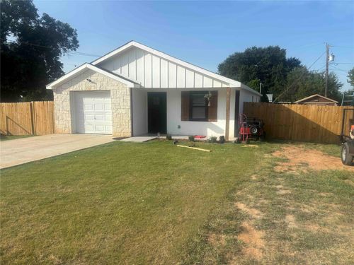 808 Buckboard Dr, De Leon, TX, 76444-1300 | Card Image