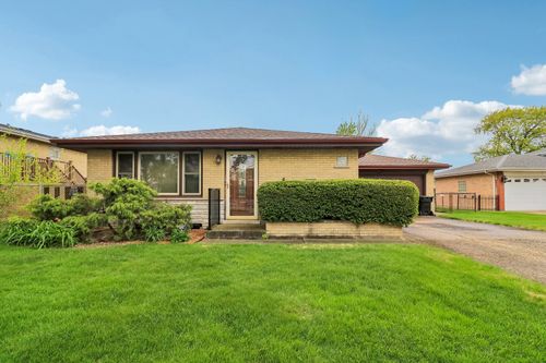 8136 Odell Avenue, Bridgeview, IL, 60455 | Card Image