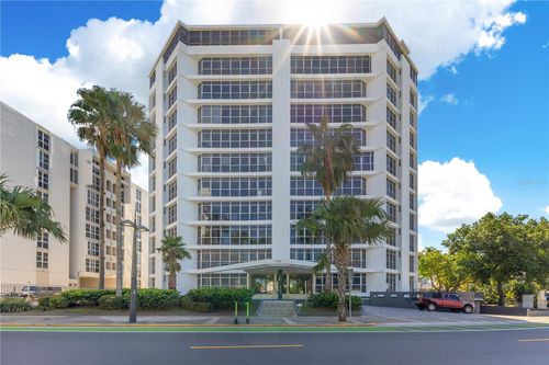 6-b-800 Ave Ashford, San Juan, PR, 00907 | Card Image