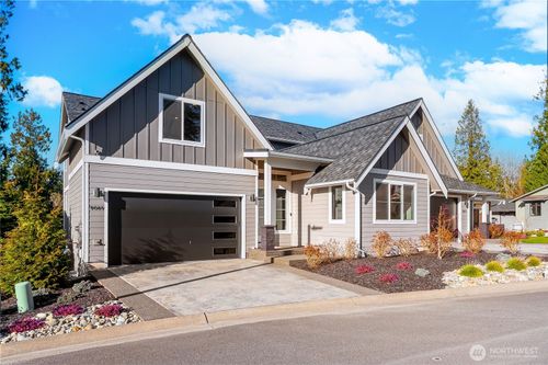 9069 Sea Mist Ln, Blaine, WA, 98230-8071 | Card Image