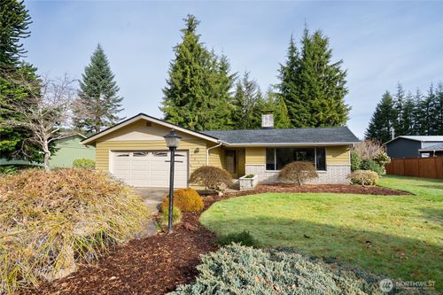 7210 Bryrwood Dr, Aberdeen, WA, 98520-7202 | Card Image