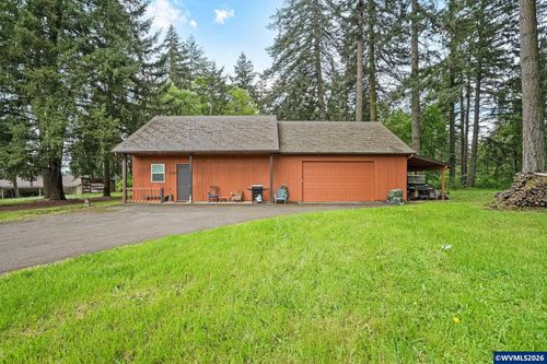 8732 Wildlife Ln Se, Salem, OR, 97317 | Card Image