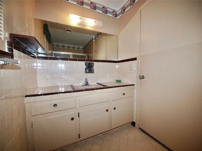 1431 Brazos St, House other with 4 bedrooms, 2 bathrooms and null parking in Graham TX | Image 33