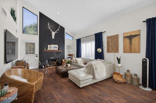 2623 N Carriage Lane, Chandler, AZ, 85224 | Card Image