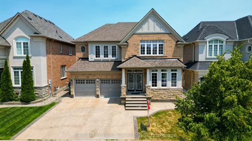 49 Scotchmere Cres, Brampton, ON, L6P3A6 | Card Image