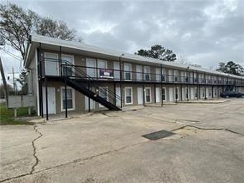 17-106 N Carter St, Hammond, LA, 70401-2954 | Card Image