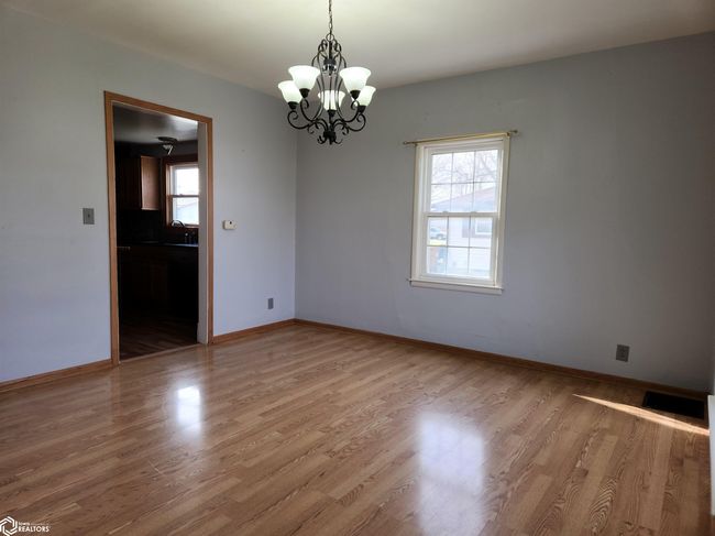 1128 Prince St, House other with 5 bedrooms, 4 bathrooms and null parking in Grinnell IA | Image 15