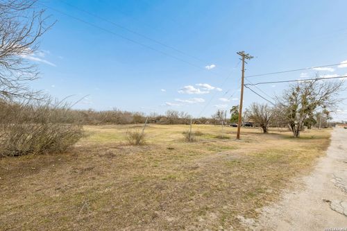 0 N Beyer St, Marion, TX, 78124 | Card Image