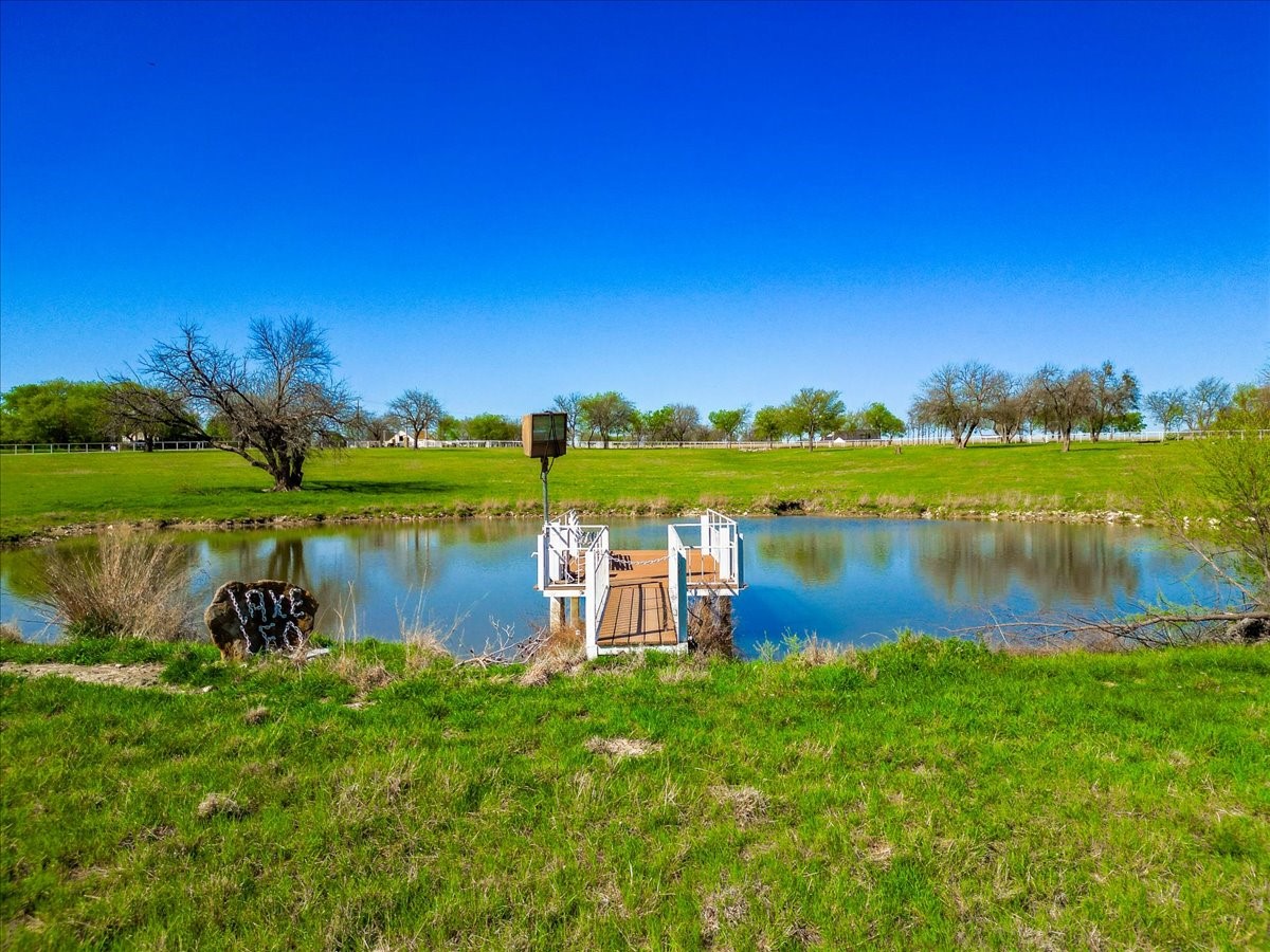 Land in Krum 4