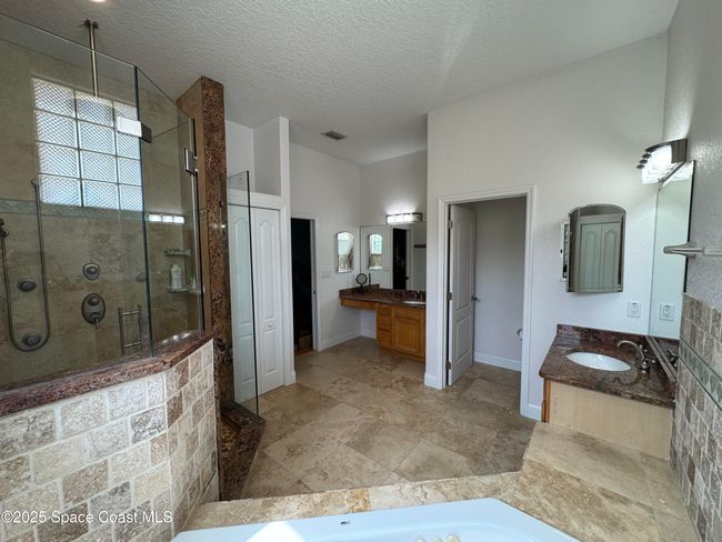 52 Riverview Ln, House other with 5 bedrooms, 3 bathrooms and null parking in Cocoa Beach FL | Image 38
