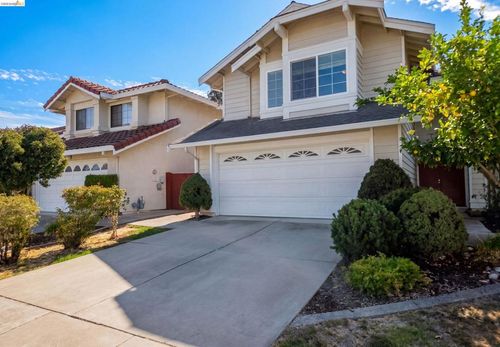3005 Calle De La Mesa, Pleasanton, CA, 94566-5796 | Card Image