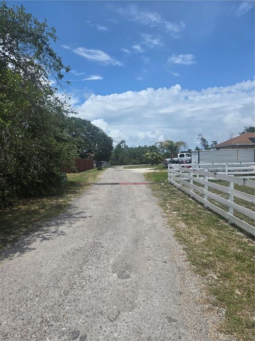 3120 Lori Ct, Deltona, FL, 32738-1491 | Card Image