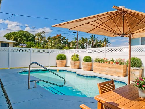 51 Ahona Pl, Hilo, HI, 96720-5301 | Card Image