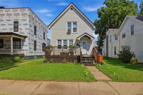 1813 Bellinger St, Eau Claire, WI, 54703-5108 | Card Image