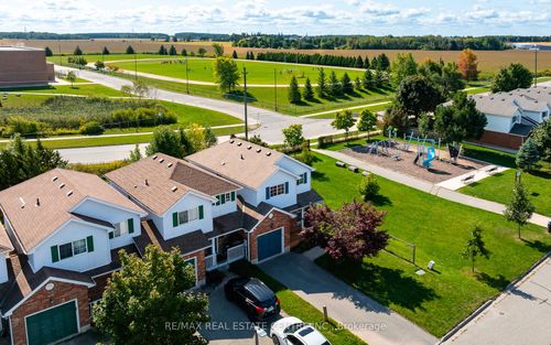 252 Tait Cres, Fergus, ON, N1M3P6 | Card Image