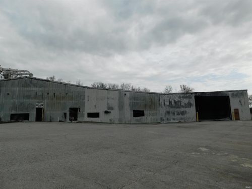 6155 E State Road 56, Salem, IN, 47167-7496 | Card Image