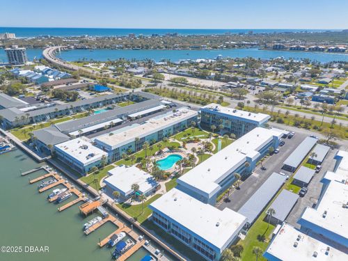 c401-325 N Causeway, NEW SMYRNA BEACH, FL, 32169-5241 | Card Image