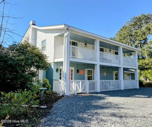 115 Paula Cir, Oak Island, NC, 28465-6020 | Card Image