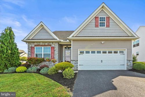 80 Evan Dr, YORK, PA, 17404-9421 | Card Image