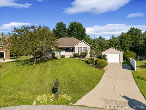 1721 Parkwood Ct Ne, Palmyra, IN, 47164-8341 | Card Image