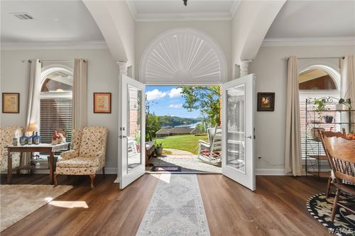 15857 Edwardian Dr, Northport, AL, 35475-3743 | Card Image