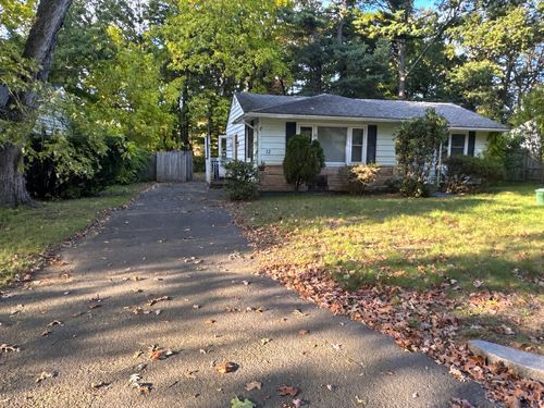12 Lawton St, Springfield, MA, 01109 | Card Image