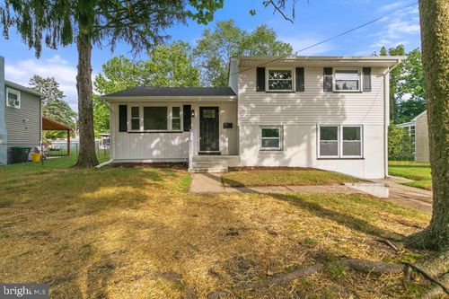 205 Dale Pl, CLEMENTON, NJ, 08021-2530 | Card Image