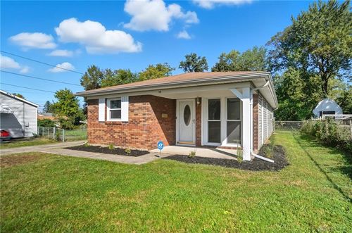 15 Patricia St, Franklin, OH, 45005-1732 | Card Image