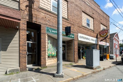 d-36 Main St, Thomaston, CT, 06787-1700 | Card Image