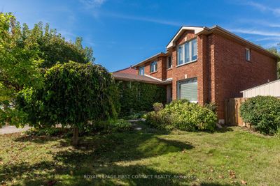 224 Livingstone St W, House other with 4 bedrooms, 4 bathrooms and 6 parking in Barrie ON | Image 1