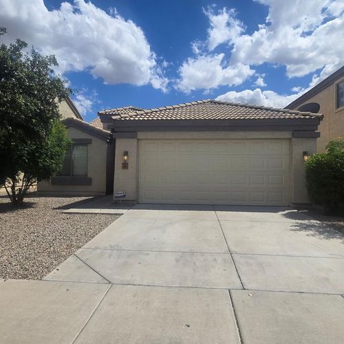 3411 W Sunland Ave, Phoenix, AZ, 85041-7400 | Card Image