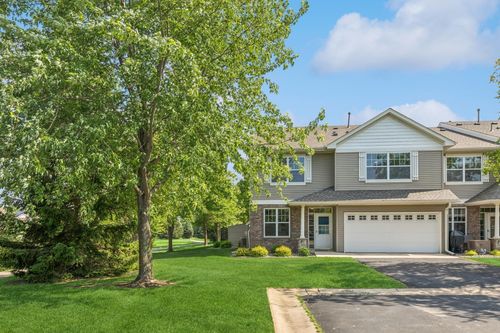 1582 Independence Dr, Northfield, MN, 55057-4594 | Card Image