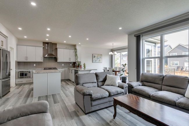 236 Magnolia Heath Se, House other with 4 bedrooms, 4 bathrooms and 4 parking in Calgary AB | Image 10