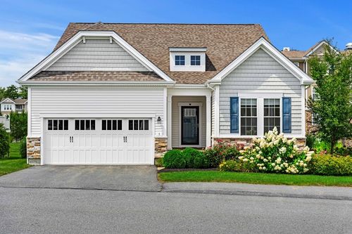 1-1 Hood Dr, Andover, MA, 01810-4757 | Card Image