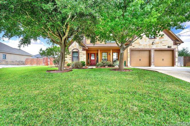 109 Park Way, House other with 4 bedrooms, 3 bathrooms and null parking in Poth TX | Image 32
