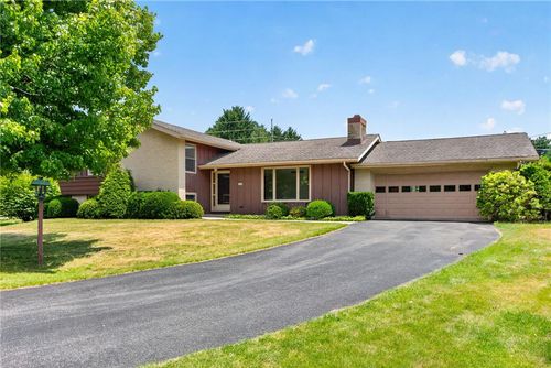 3548 Ironstone Ct, Bethlehem, PA, 18020-1206 | Card Image