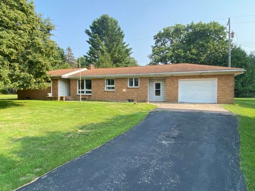 1823 Red Apple Rd, Manistee, MI, 49660-8909 | Card Image