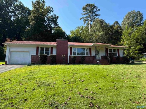 1429 Patterson St, Guntersville, AL, 35976-2005 | Card Image