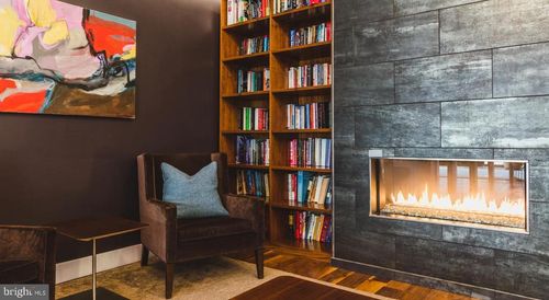 apt-0b-1331-450 N 18th St, PHILADELPHIA, PA, 19130-4221 | Card Image